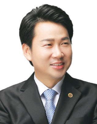 윤성관 진주시의원(민주당)