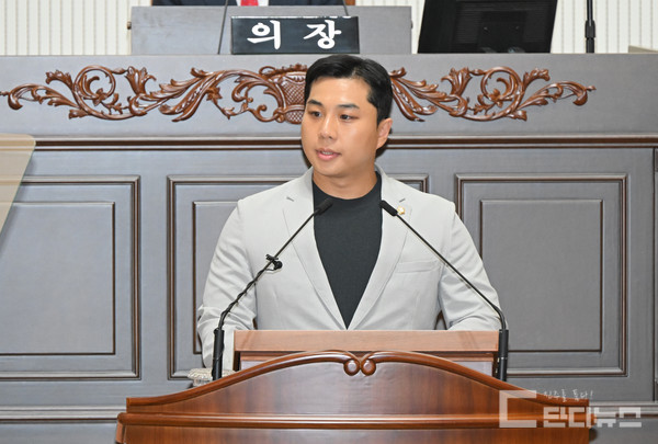 전종현 의원은 "'KAI 고정익 연구개발센터·우주 무인기 연구개발센터' 유치로 서부경남 균형발전을 이끌자"고 진주시에 제안했다.