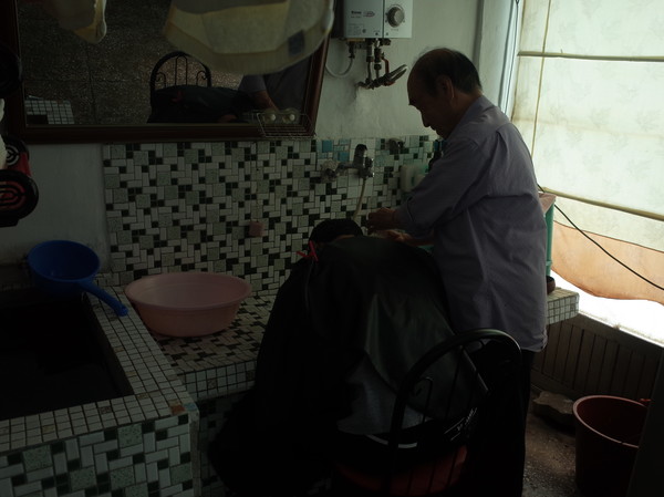 박성진의 인터뷰 수정이용원