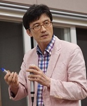 황규민 작가/한빛약국 약사